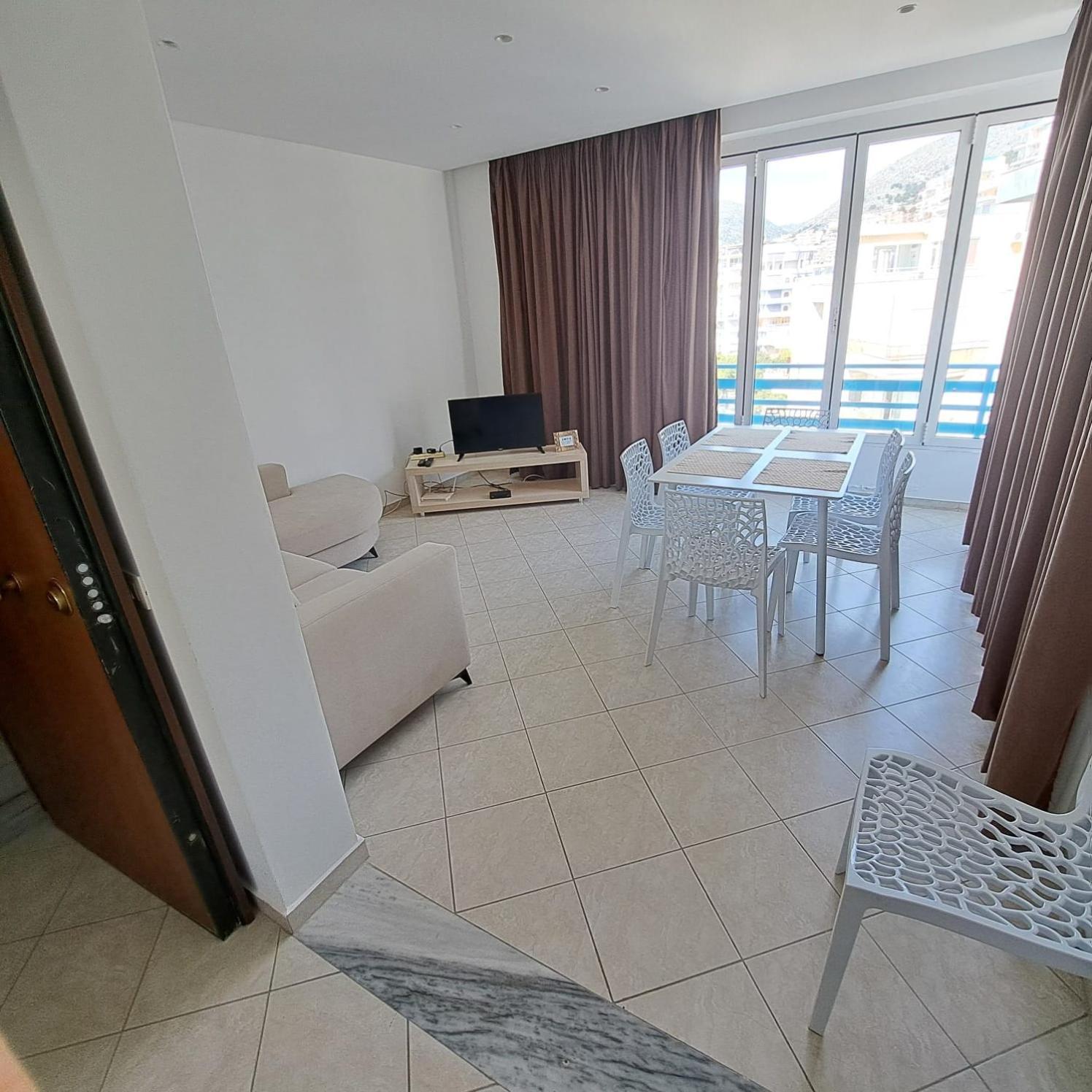Apart-Hotel Alvi Saranda Kültér fotó