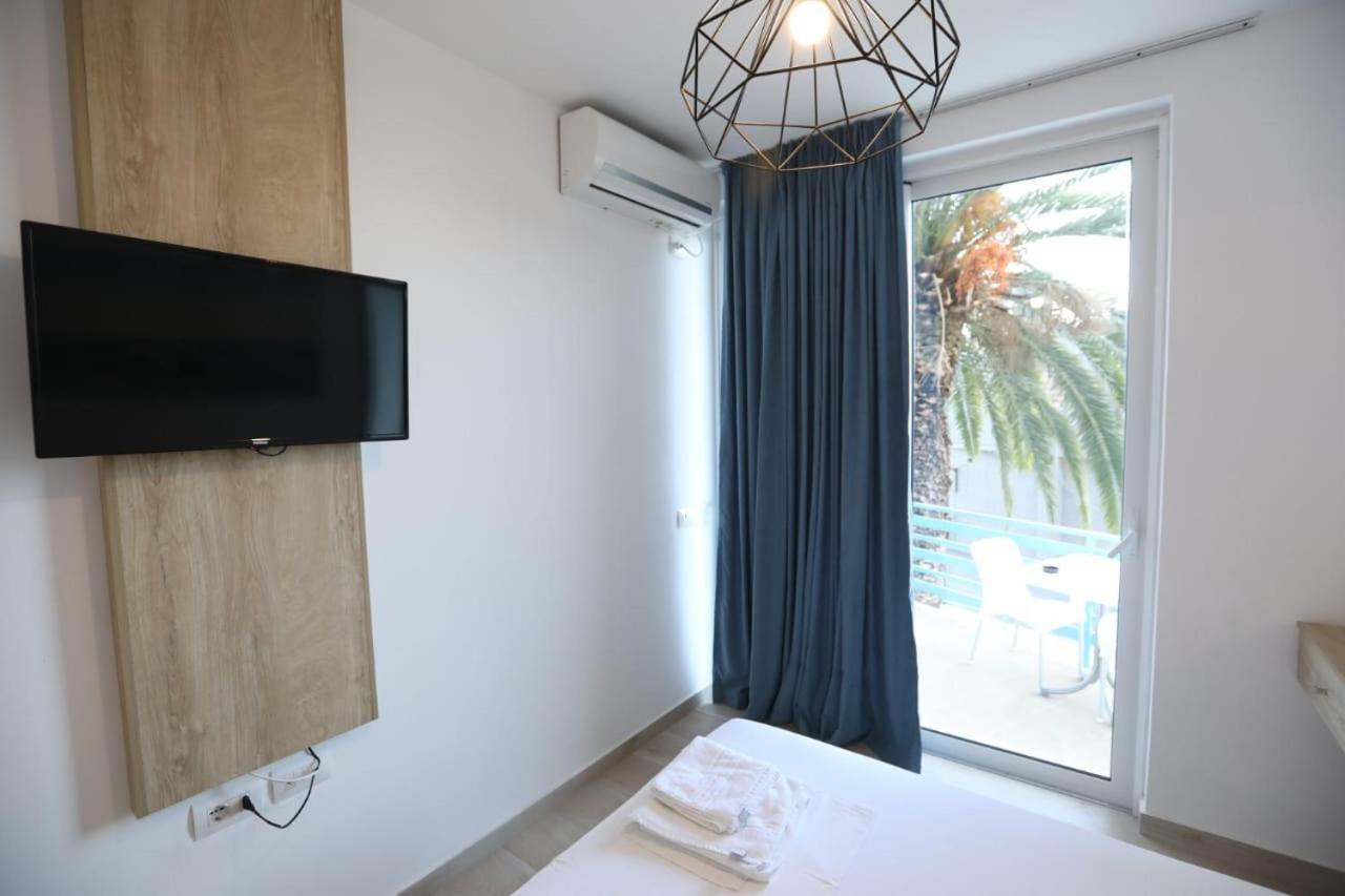 Apart-Hotel Alvi Saranda Kültér fotó