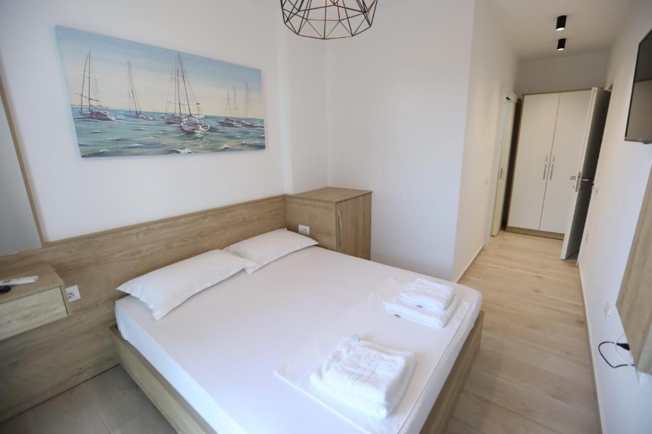 Apart-Hotel Alvi Saranda Kültér fotó