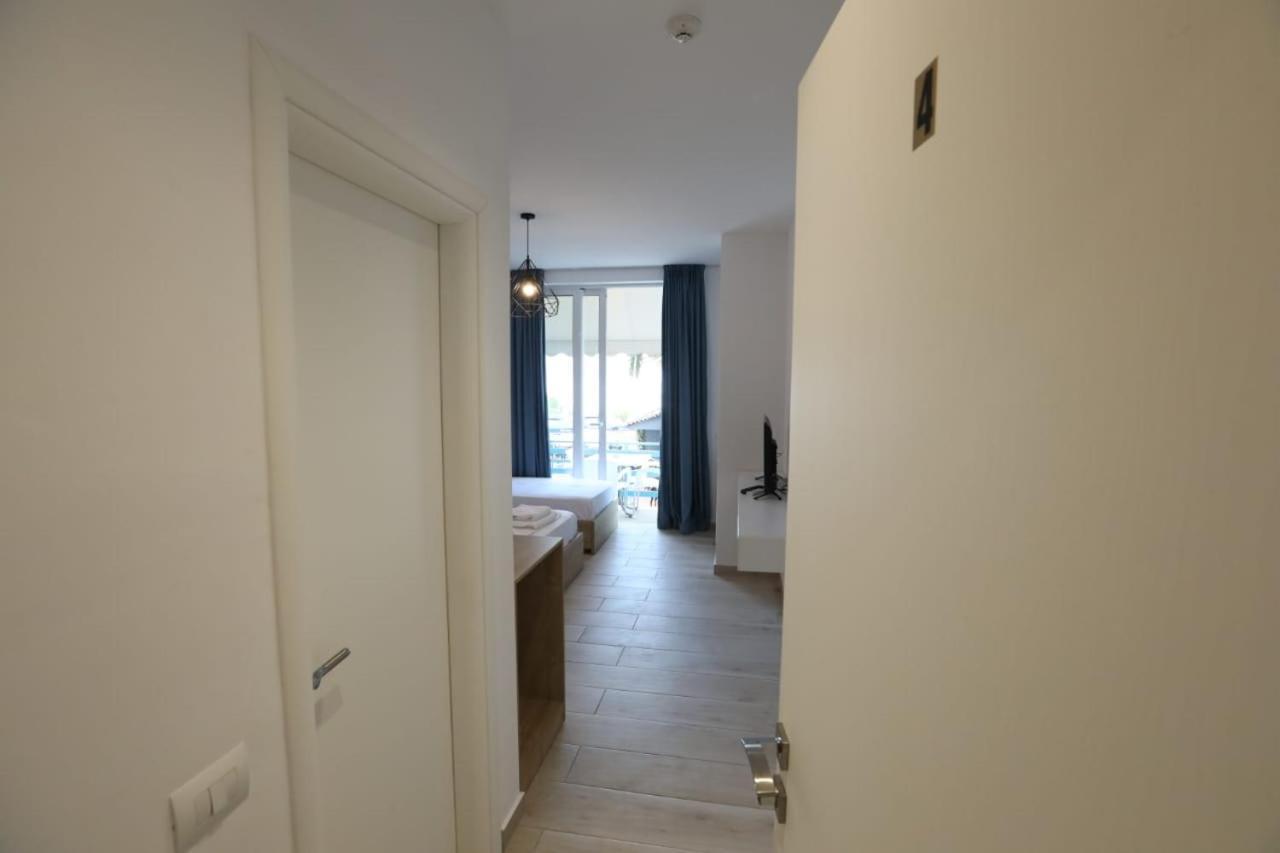 Apart-Hotel Alvi Saranda Kültér fotó